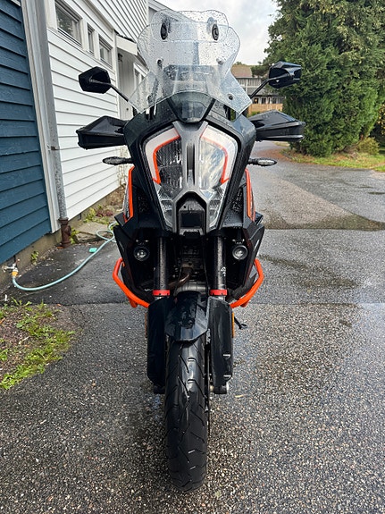 KTM 1290 Super Adventure S 3 of 5