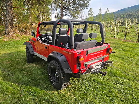 Jeep Wrangler 2 of 16