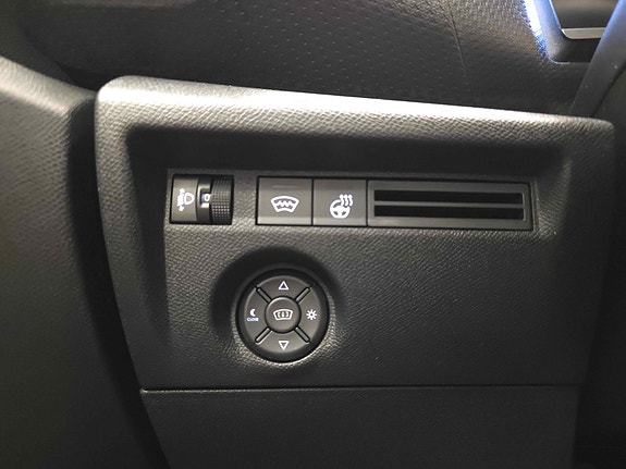 Citroen E-C4 18 of 30
