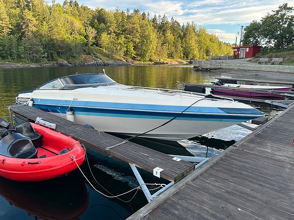 Sea Ray Pachanga 32 fot, 2 x 340 hk, 2 of 5