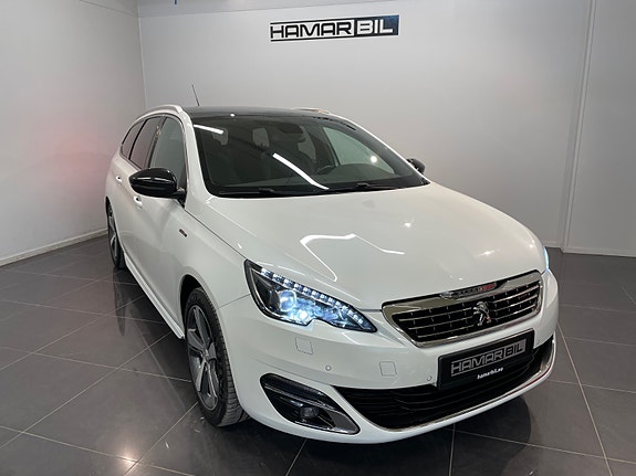 Peugeot 308 2 of 30