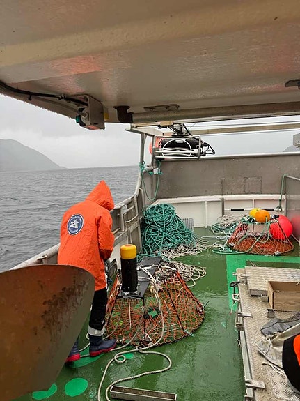 Controlled testing of PingMe sensor on crab trap