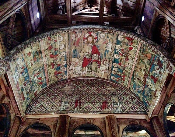 Torpo stavkirke, interiør