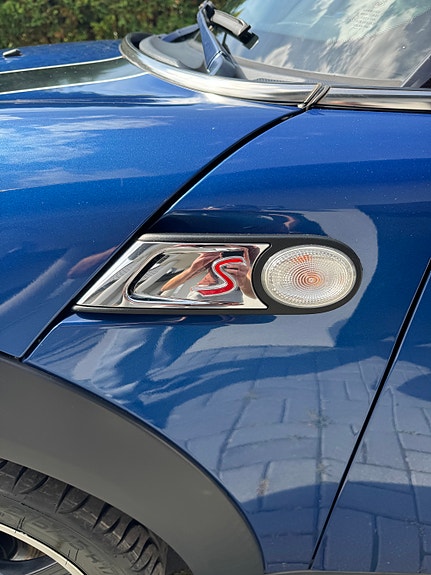 MINI Cooper S 8 of 30