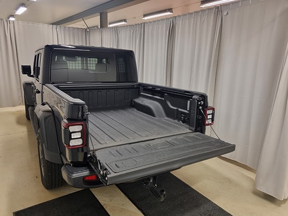 Jeep Gladiator 30 of 30
