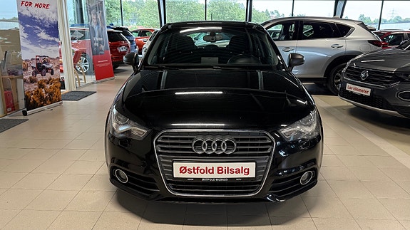 Audi A1 2 of 27