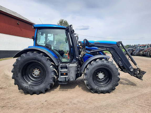 Valtra N174DST GPS forberedt 2022, kr 1 365 000,-