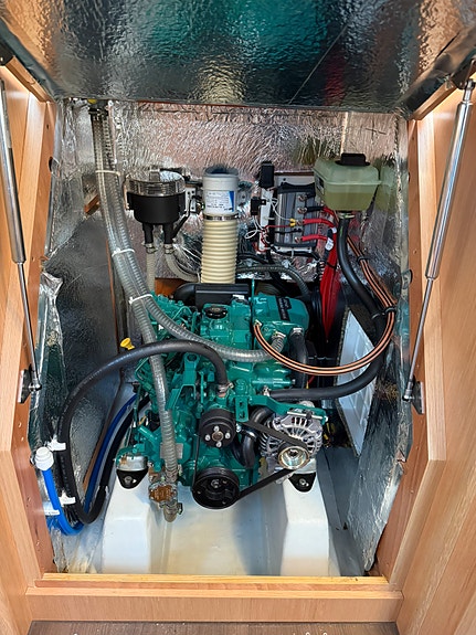 Bavaria 34 Cruiser STYLE 2020 - Båtplass ut sesongen + boblehavn i vinter 15 of 30
