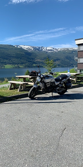 Kawasaki ZRX 1100 2 of 5