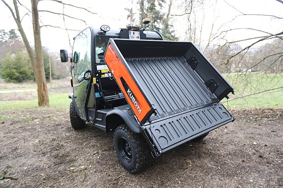 Kubota RTV-X1110 3 of 8