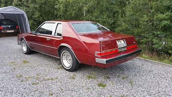 Chrysler 9 of 16