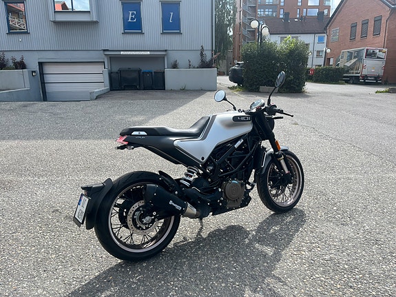 Husqvarna Vitpilen 401 6 of 9