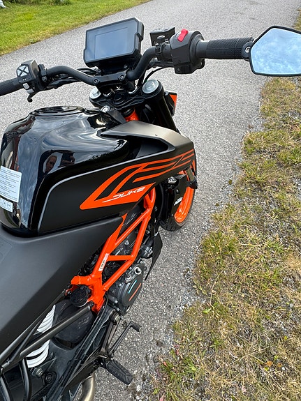 KTM 125 Duke 13 of 30