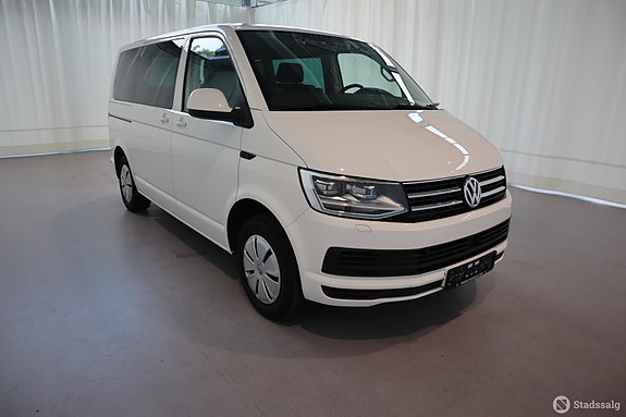 Volkswagen Kombi 2 of 5