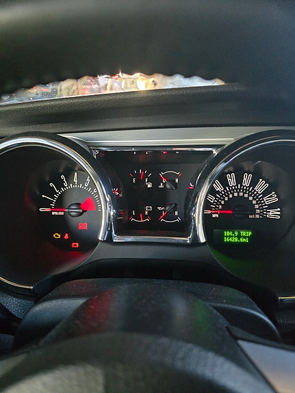 Ford Mustang 21 of 25