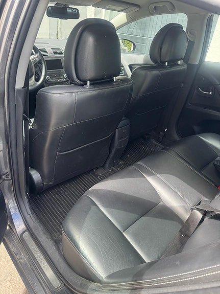 Toyota Avensis 5 of 5