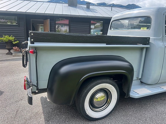 Ford F-Serie 8 of 23