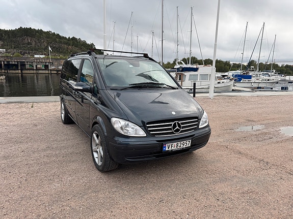 Mercedes-Benz Viano 3 of 5