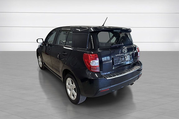 Toyota Urban Cruiser 10 of 26