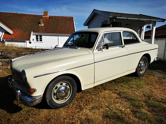 Volvo Amazon 3 of 5