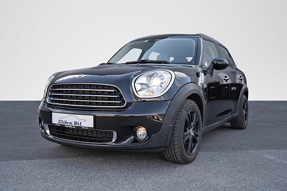 MINI Countryman Cooper 2 of 5