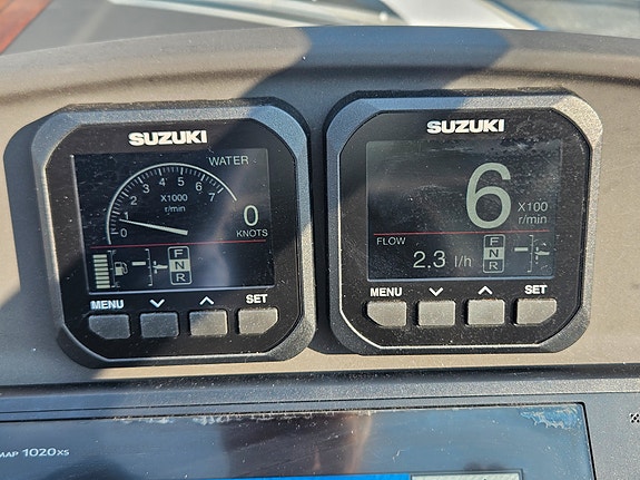IBIZA 760 T med 300 hk Suzuki 20 of 30