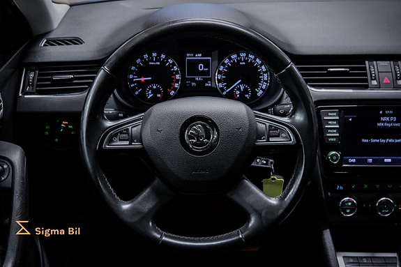 Skoda Octavia 17 of 30