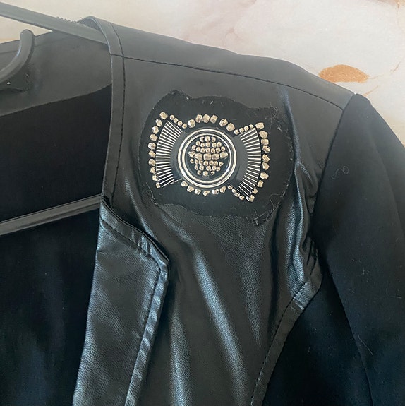 Product image 6 of 9