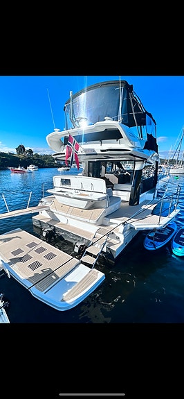 Nydelig Galeon leies ut med kaptein 26 of 27