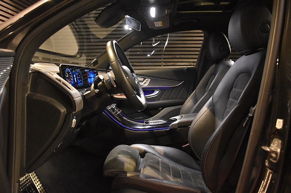 Mercedes-Benz EQC400 11 of 26
