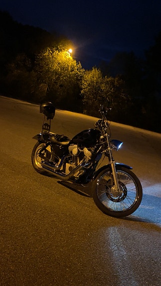 Harley-Davidson XL 883 Sportster 8 of 10
