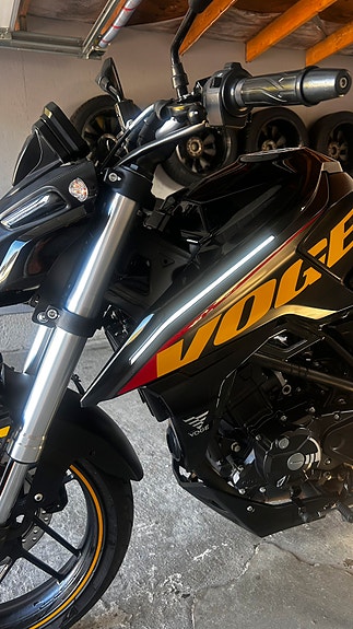 VOGE 125 R 16 of 17