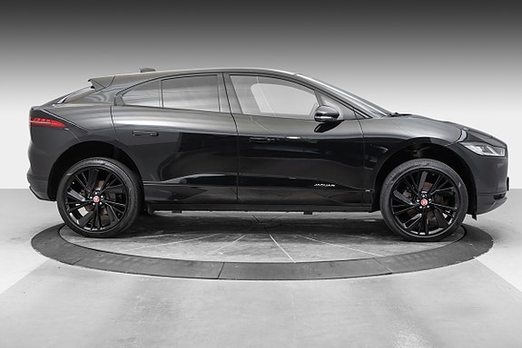 Jaguar I-PACE 3 of 30