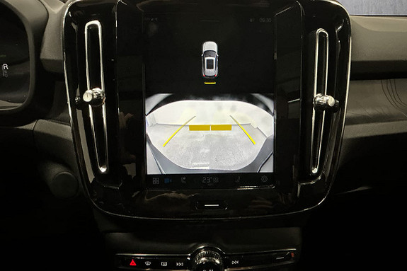 Volvo EX40