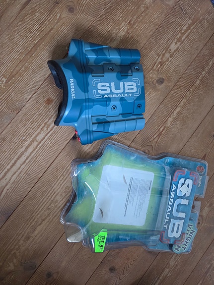 Product image 2 of 4