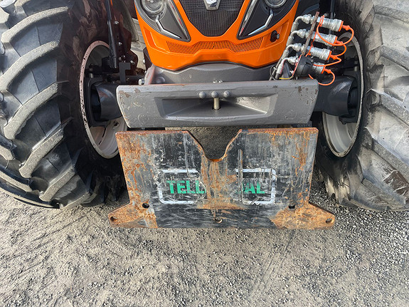 Valtra T254V m/FMG Underliggende skjær 2018, kr 879 000,-