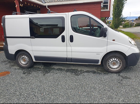 Opel Vivaro 3 of 5