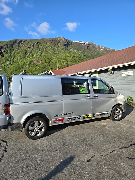 Volkswagen Transporter 4 of 8