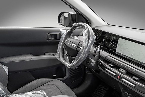 Kia EV3 16 of 30