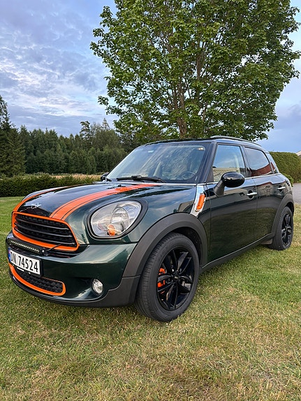MINI Countryman-Serie 3 of 5