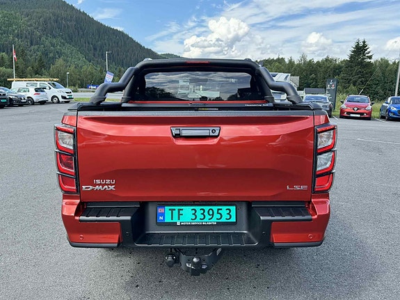 Isuzu D-max 4 of 30