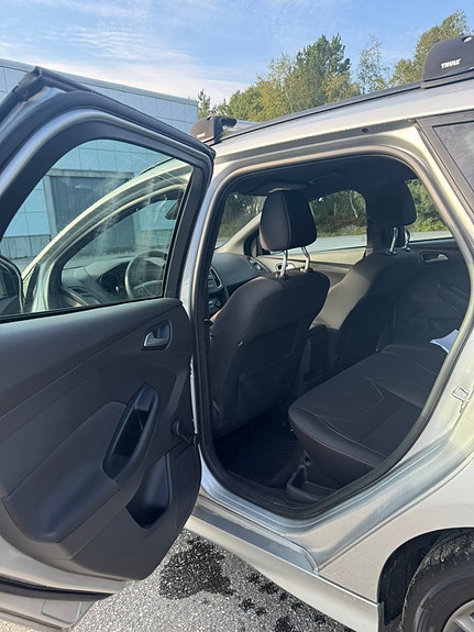 Ford Focus 19 of 30