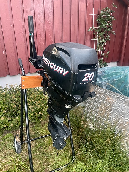 Mercury F20M – 20 hk 4-takt påhengsmotor (2010, kort stamme) 2 of 5