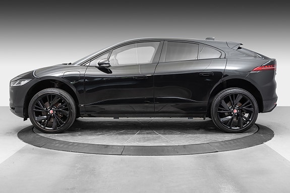 Jaguar I-PACE 7 of 30
