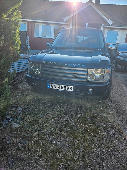 Land Rover Range Rover 3 of 5