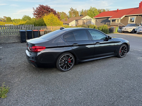 BMW 520d 4 of 15