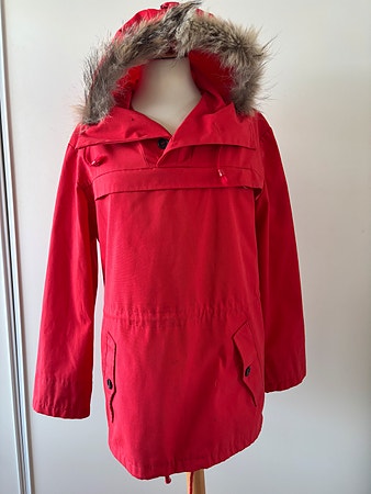 Vintage rød anorakk med pels. Ski. Fjellanorakk - Made in Finland