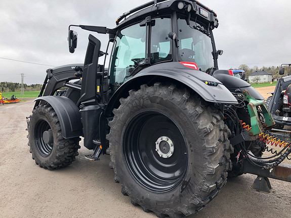 Valtra T235 2023, kr 1 950 000,-