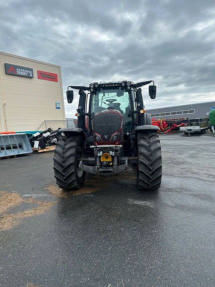 Valtra N174Vst Fronthyd/PTO/GPS klargjort/Vinterpakke 2020, kr 1 099 000,-