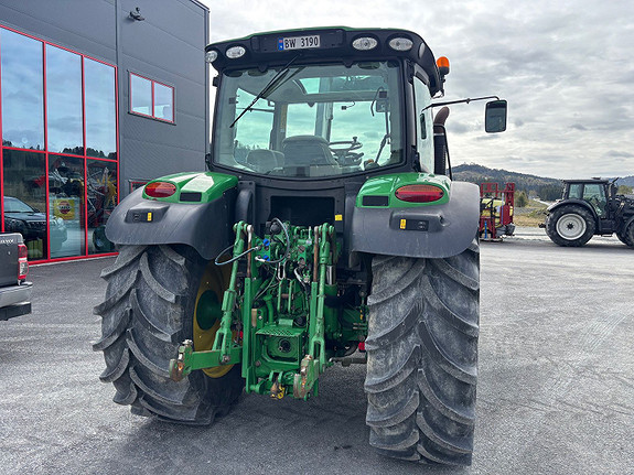 John Deere 6125 R 2013, kr 499 000,-